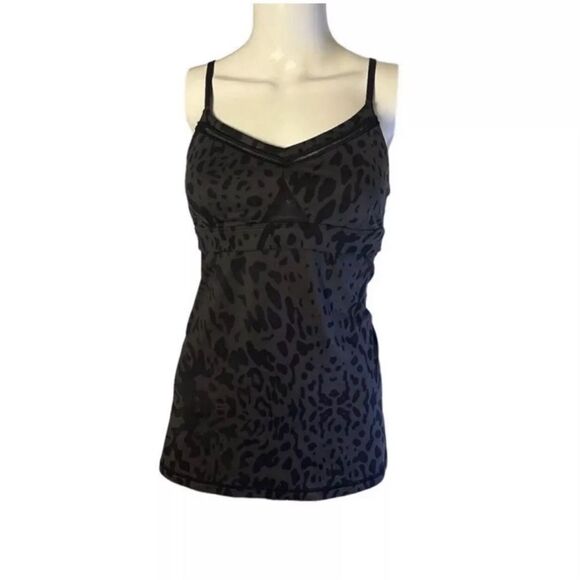 Lululemon Sz 6 Just Breathe Tank Top Animal Print Black Gray Crisscross Back - Picture 3 of 3
